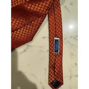 Tom James silk tie
